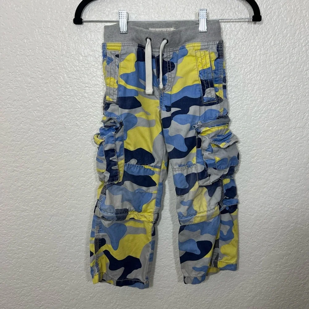 Mini Boden Blue Yellow Camouflage Zip Off Convertible Pants Size 5